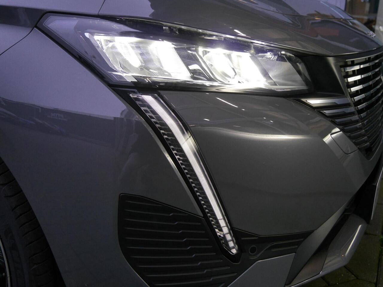 Peugeot e-308 SW Allure EV 54 kWh | Nieuw uit voorraad | Navigatie | 360 camera | 18inch | Getint Glas | Led Koplampen