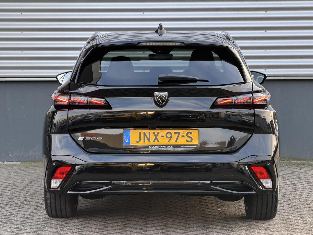 Peugeot e-308 SW GT EV 54kWh 156pk | 3-FASEN | LED MATRIX | 360° CAMERA | ALCANTARA | MASSAGE STOELEN |