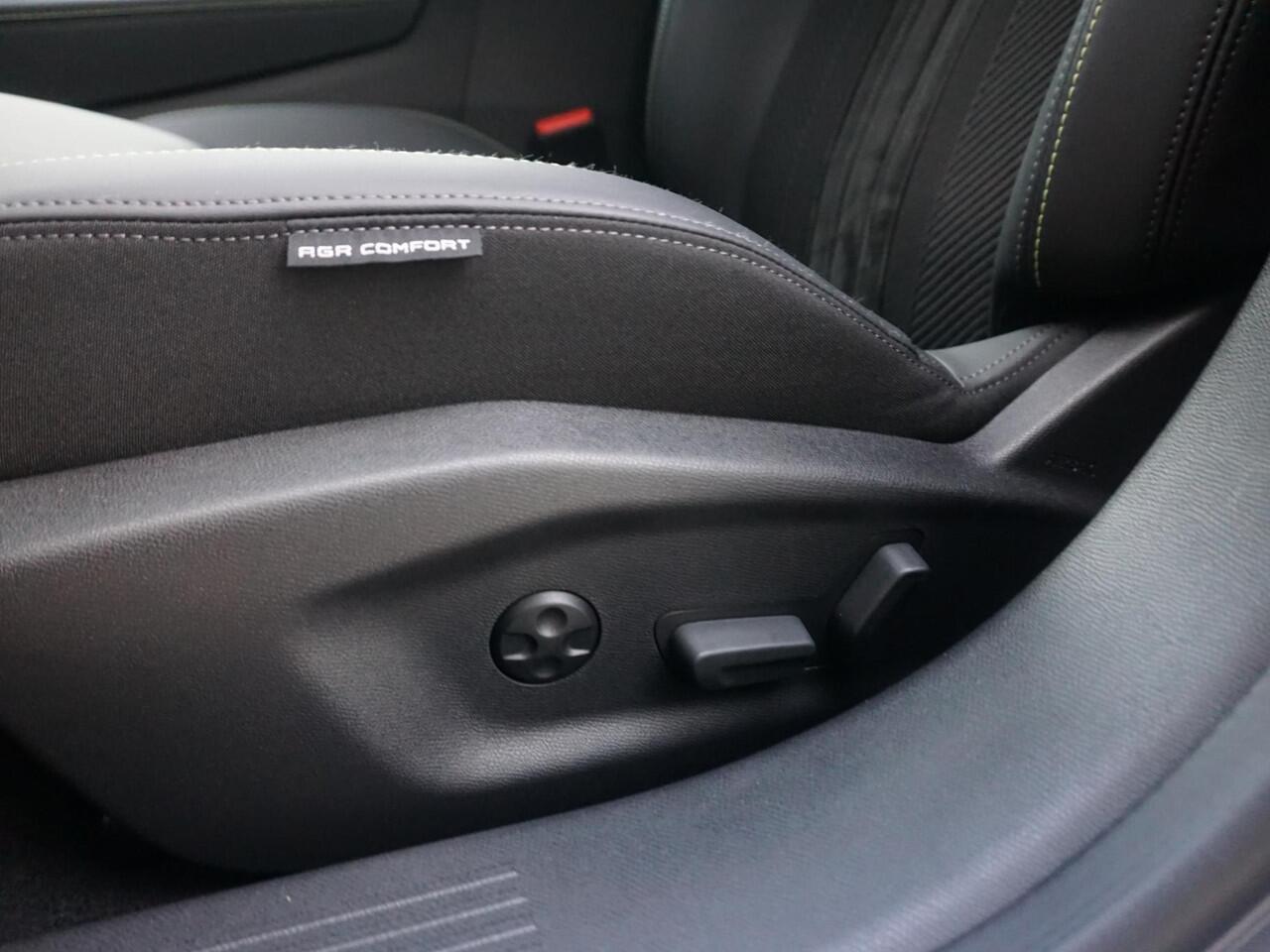 Peugeot e-308 SW GT Avantage EV 54 kWh Leder Alcantara Interieur | Warmtepomp