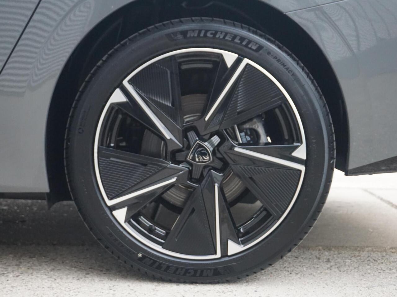 Peugeot e-308 SW GT Avantage EV 54 kWh Leder Alcantara Interieur | Warmtepomp