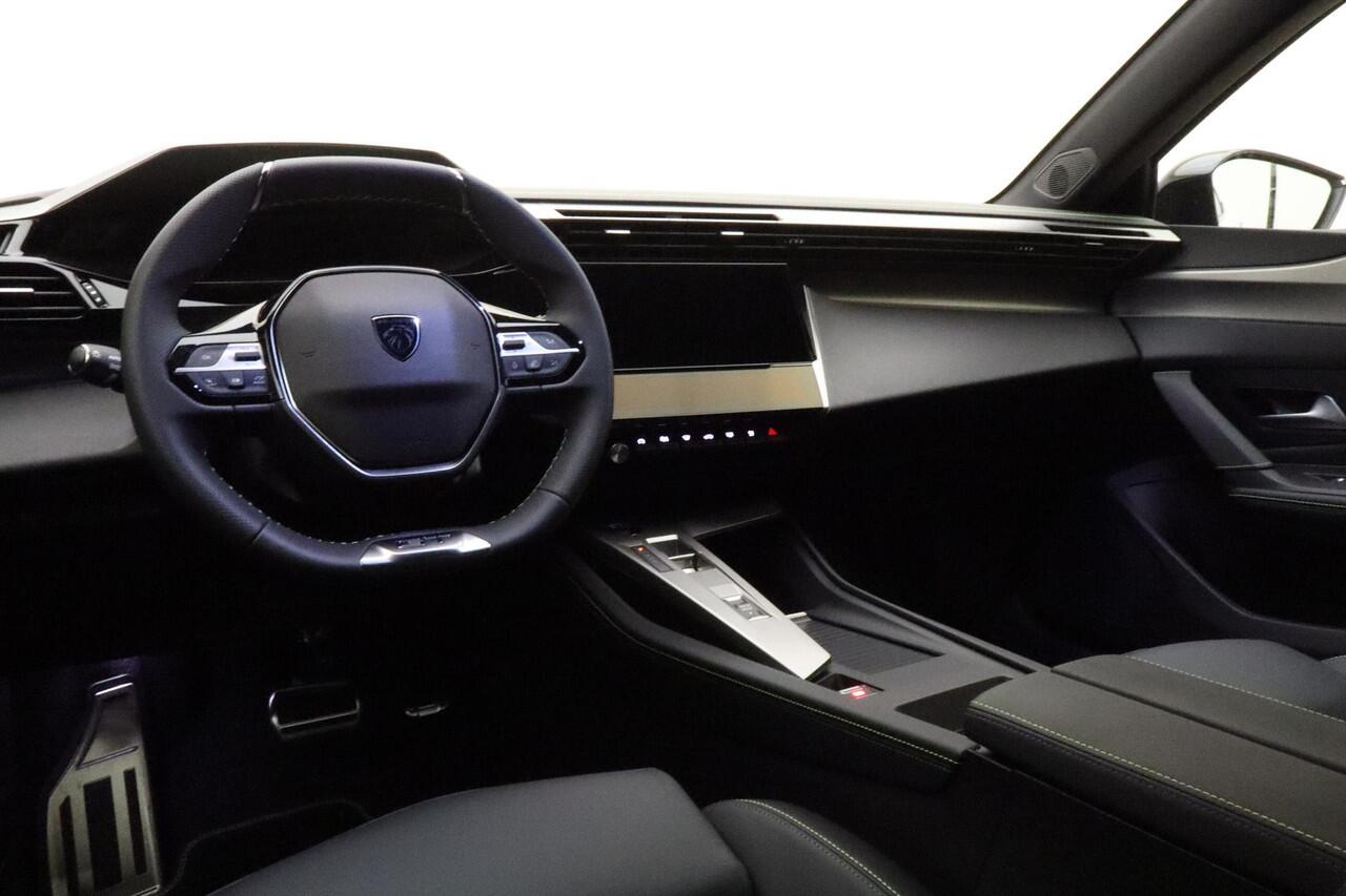 Peugeot e-408 GT Avantage 58 kWh | WLTP 453Km | Elektrische Achterklep | Adaptieve Cruise Control | Parkeer Sensoren Achter | Navigatie | DAB+ | Apple Carplay & Android Auto |
