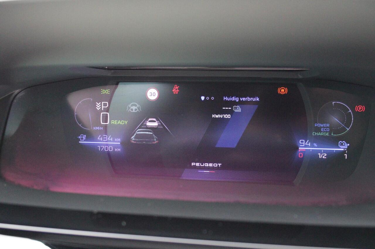 Peugeot e-408 GT AVANTAGE 58 kWh | PANORAMISCH SCHUIF/KANTEL DAK | ELEKTRISCH BEDIENBARE VOORSTOELEN | STOEL/STUUR VERWARMING | MASSAGE FUNCTIE OP DE VOORSTOELEN | FOCAL AUDIO SYSTEEM | ALCANTARA/LEDEREN BEKLEDING | 360° CAMERA | PARKEERSENSOREN VOOR + ACHTER | ELEKTRI