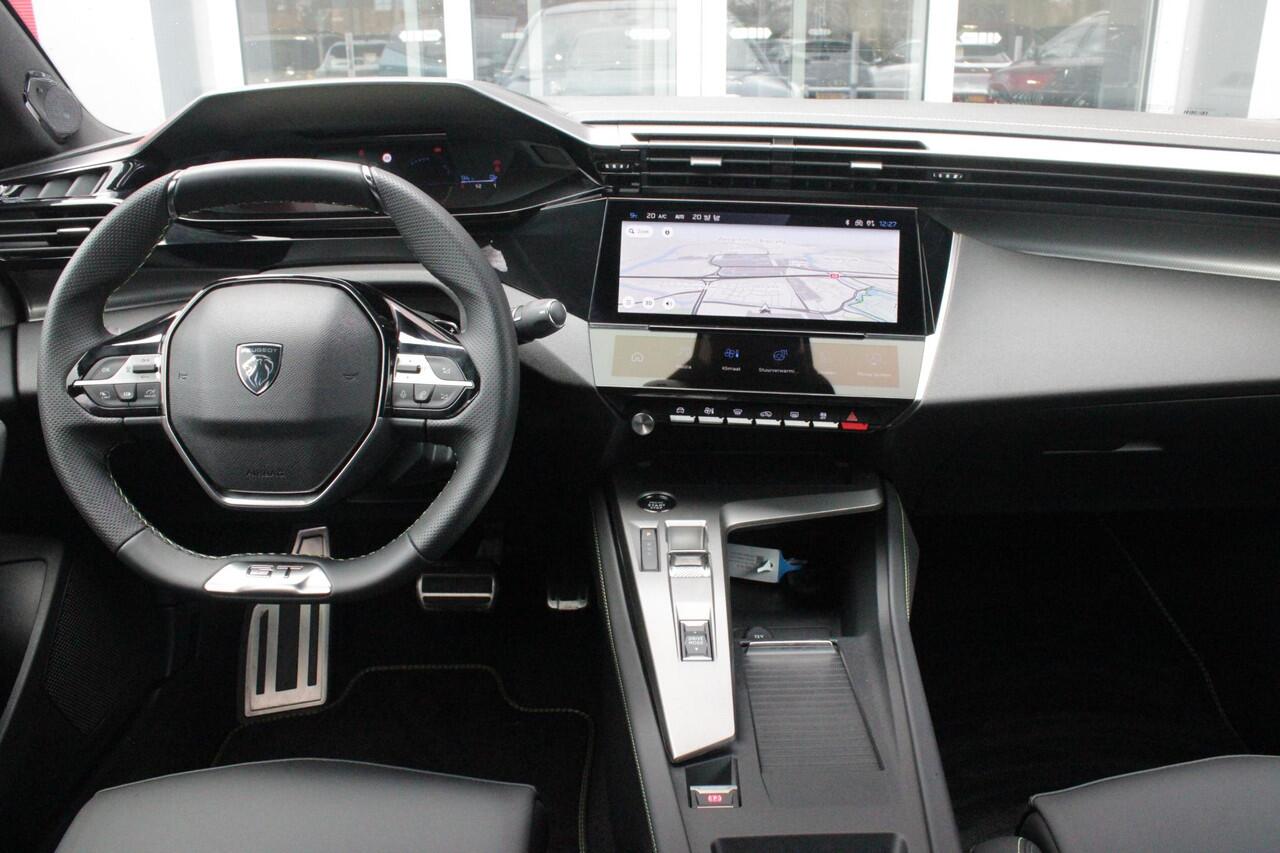 Peugeot e-408 GT AVANTAGE 58 kWh | PANORAMISCH SCHUIF/KANTEL DAK | ELEKTRISCH BEDIENBARE VOORSTOELEN | STOEL/STUUR VERWARMING | MASSAGE FUNCTIE OP DE VOORSTOELEN | FOCAL AUDIO SYSTEEM | ALCANTARA/LEDEREN BEKLEDING | 360° CAMERA | PARKEERSENSOREN VOOR + ACHTER | ELEKTRI