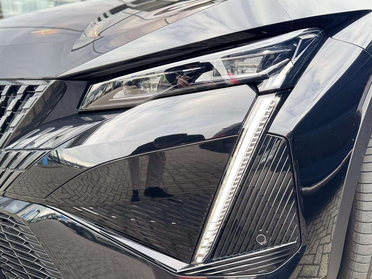 Peugeot e-408 GT Avantage EV 58kWh 156pk | ALCANTARA | MASSAGE STOELEN | FOCAL | NAVI | ADAPTIVE CRUISE |