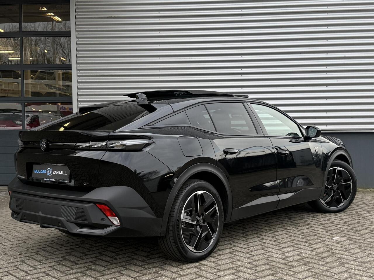 Peugeot e-408 GT Avantage EV 58kWh 156pk | ALCANTARA | MASSAGE STOELEN | FOCAL | NAVI | ADAPTIVE CRUISE |