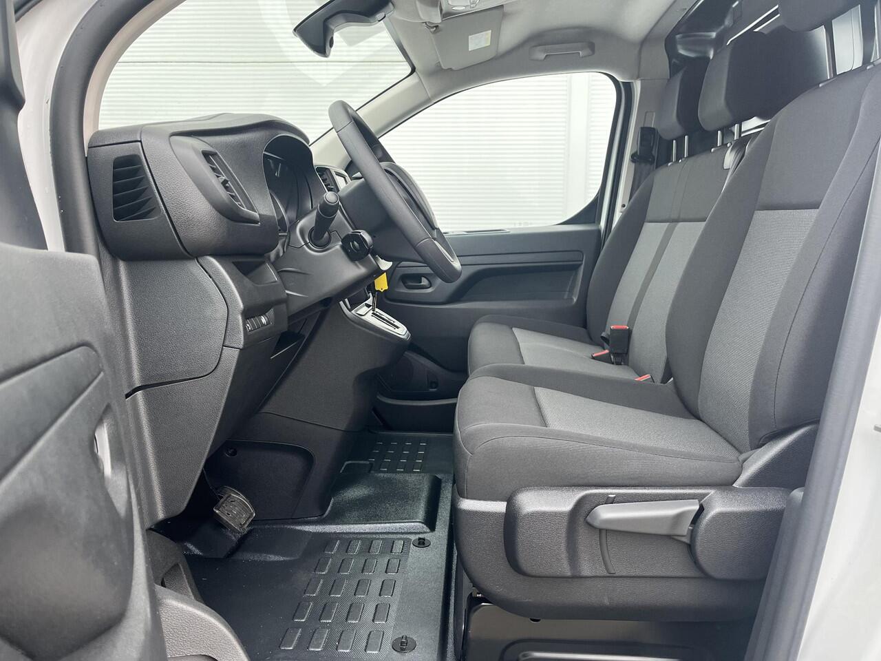 Peugeot e-Expert EV L2 50 kWh Automaat / WLTP tot 352 km / CCS snelladen / Airco / 3 zits / Automaat /