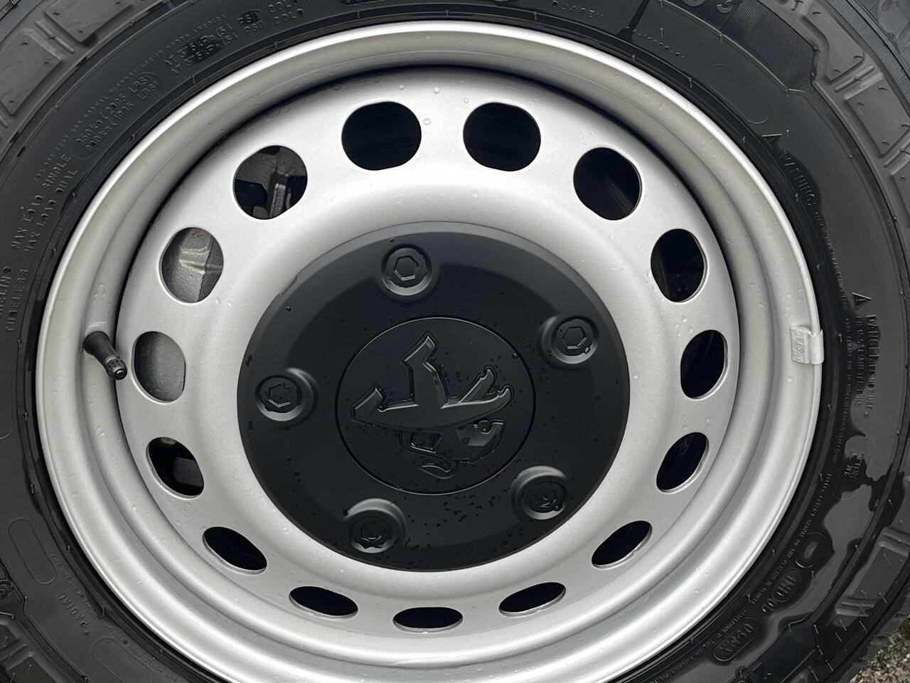 Peugeot e-Expert EV L2 50 kWh Automaat / WLTP tot 352 km / CCS snelladen / Airco / 3 zits / Automaat /