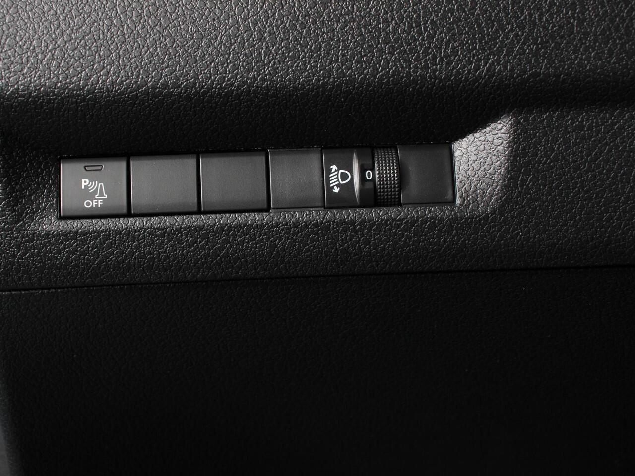 Peugeot e-Expert EV L2 75 kWh | 3p | Automatische Airco | Multimedia scherm | Cruise Control | Dab | Digitaal dasboard |