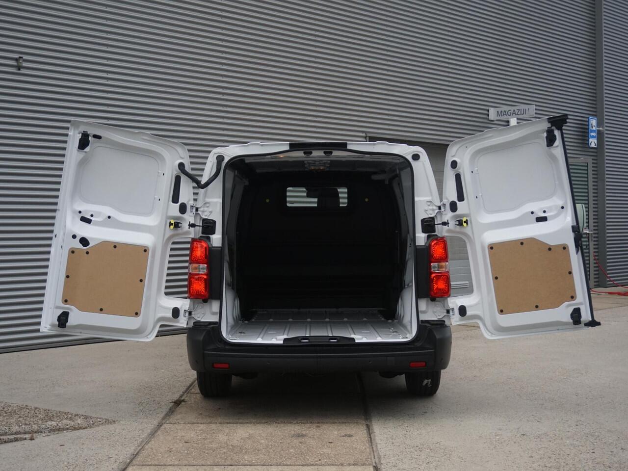 Peugeot e-Expert L3 75 kWh | tot 8 jaar garantie | navi incl. Apple Carplay | camera | parkeersensoren voor & achter | dodehoekwaarschuwing | rijklaarprijs