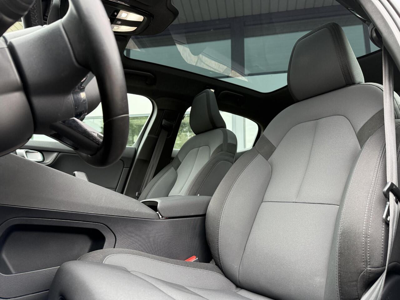 Polestar 2 Aut. Long Range Dual AWD | Trekhaak | Panorama | 360 | Camera | Harman Kardon |