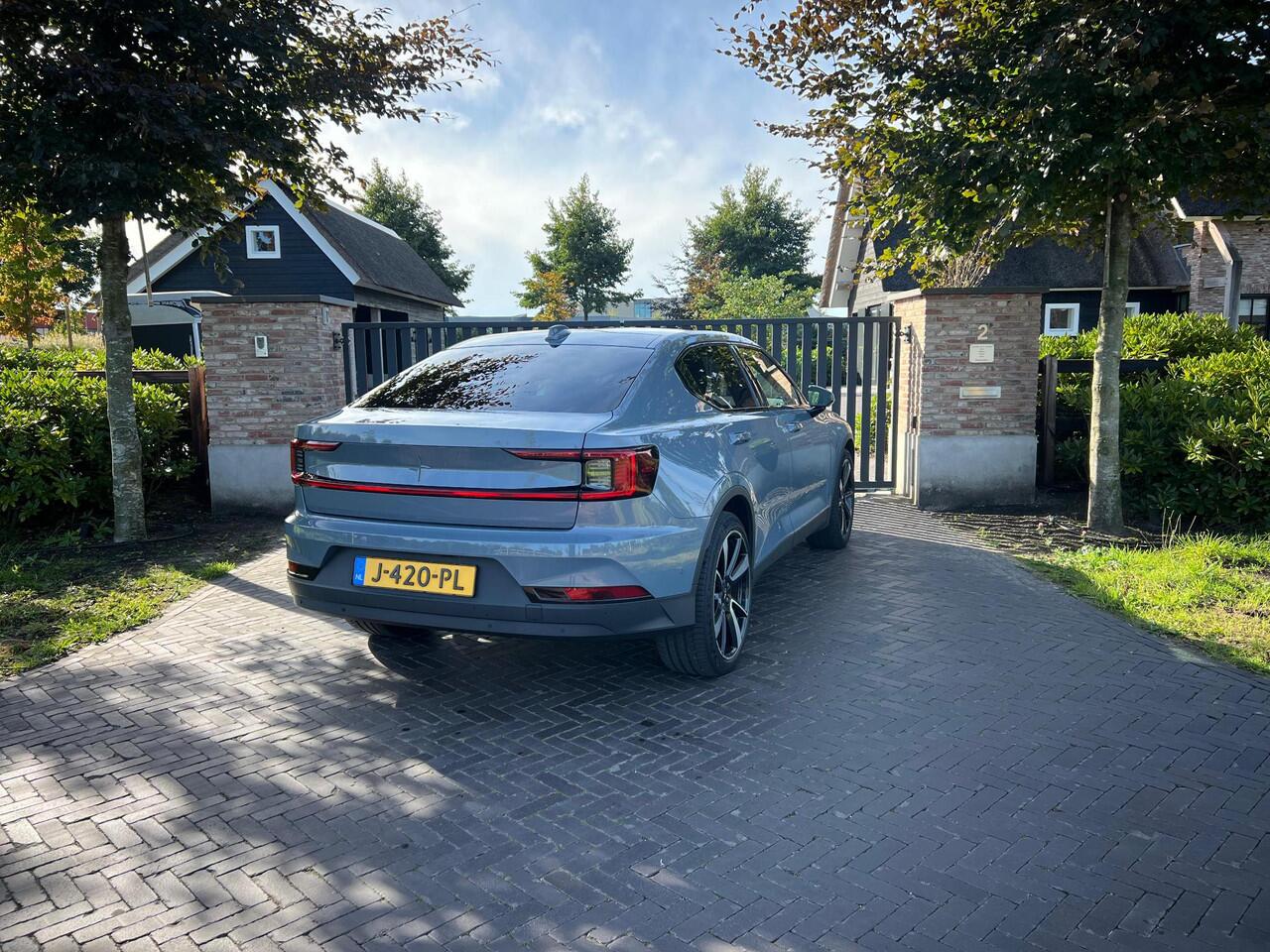 Polestar 2 Long Range Dual Motor Launch Edition 78kWh | 408 PK | Panoramadak | Camera | Harman Kardon |