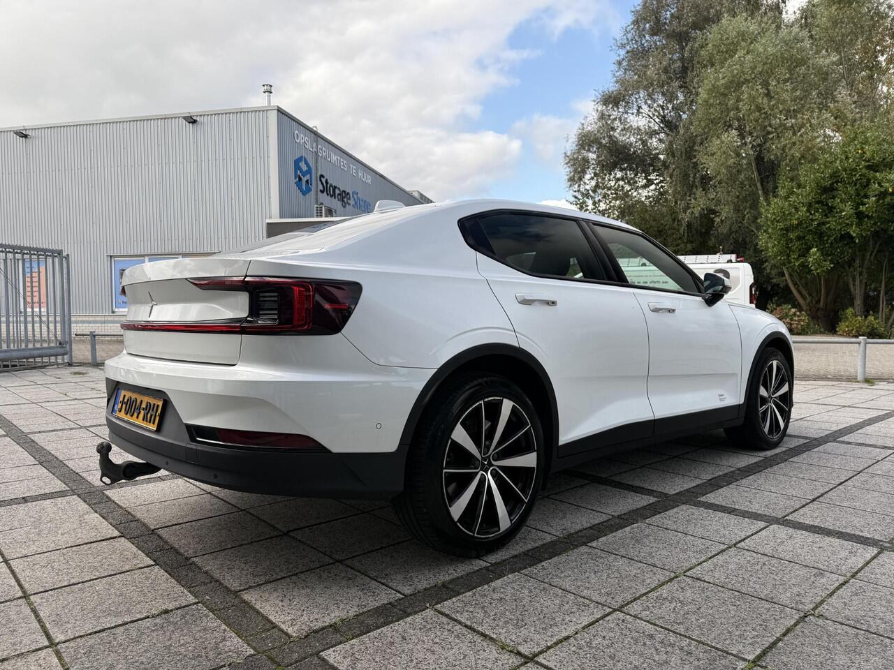 Polestar 2 Long Range Dual Motor AWD | Trekhaak | Panorama | 360 Camera | Harman Kardon |