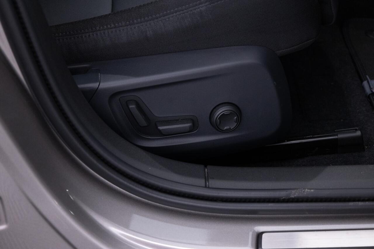 Polestar 2 Long Range Dual Motor Launch Edition 78kWh Performance Pack | PANORAMADAK | harman/kardon | SOH 97%