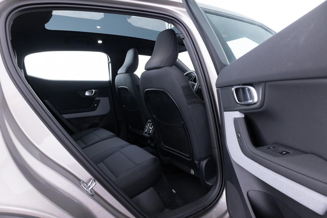 Polestar 2 Long Range Dual Motor Launch Edition 78kWh Performance Pack | PANORAMADAK | harman/kardon | SOH 97%