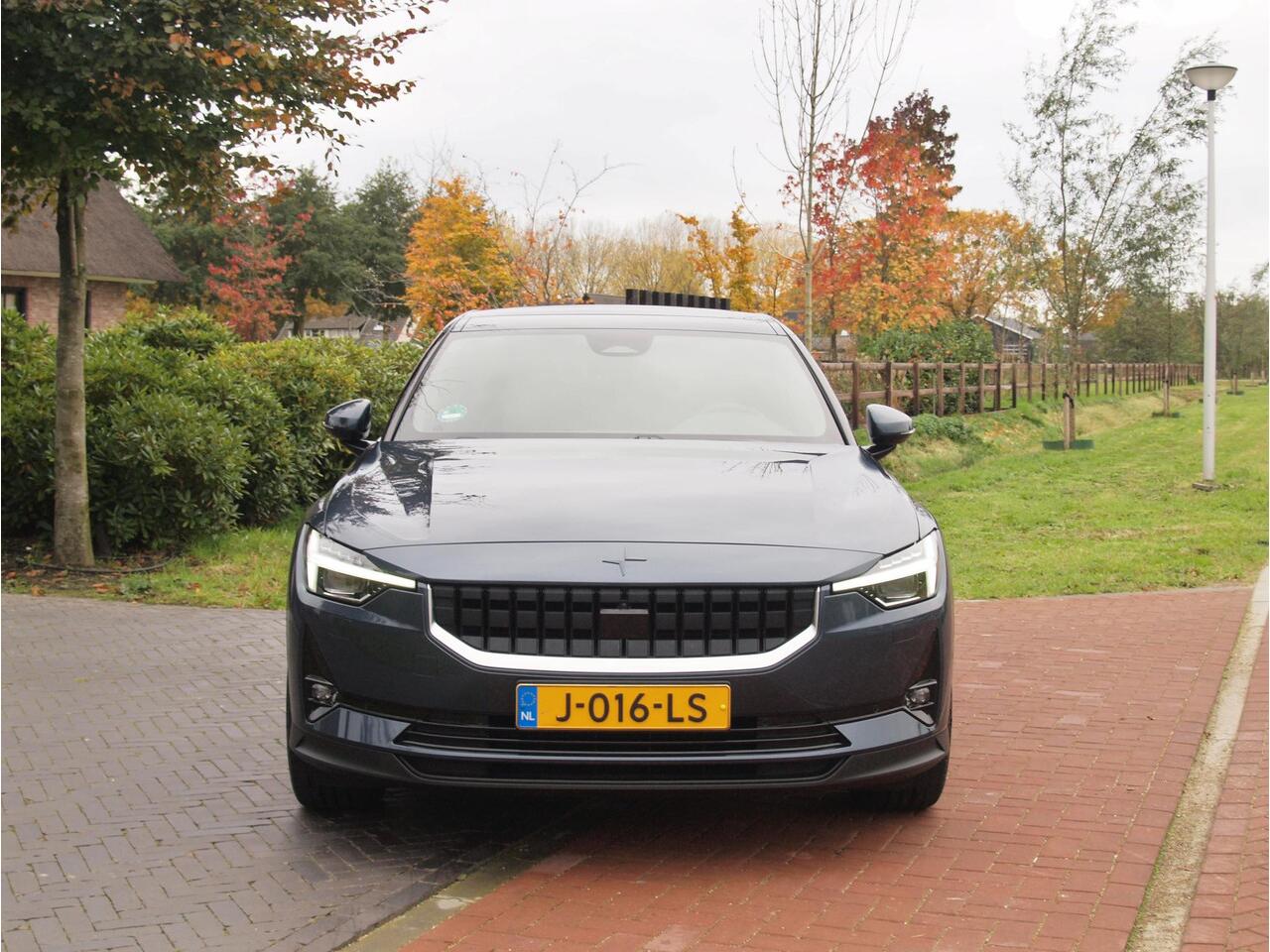 Polestar 2 Long Range Dual Motor Launch Edition 78kWh | Trekhaak | Panoramadak | Harman Kardon | Privacy glas |