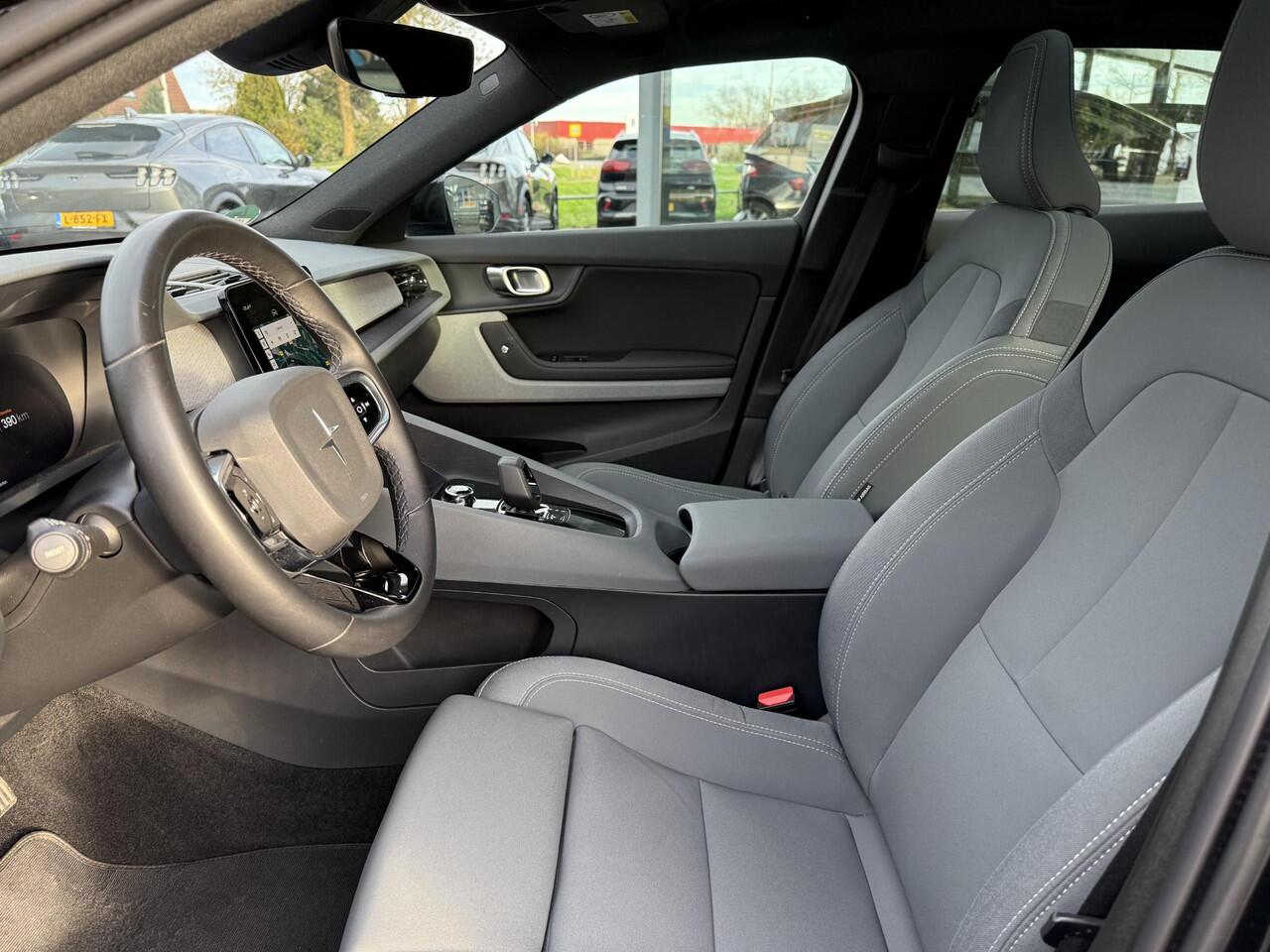 Polestar 2 Aut. Long Range Dual AWD | Trekhaak | Panorama | 360 Camera | Harman Kardon |