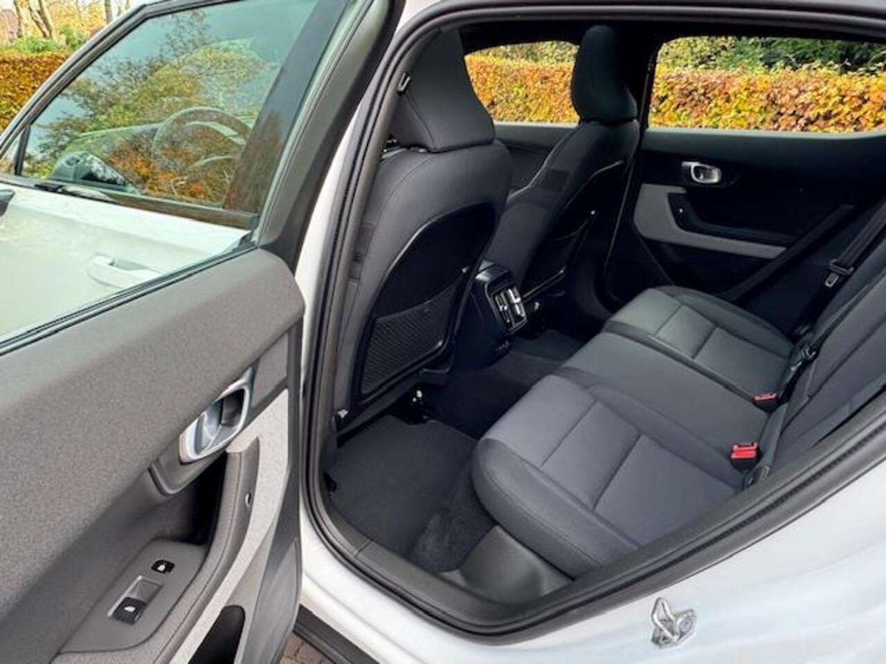 Polestar 2 LONG RANGE DUEL MOTOR LAUNCH EDITION 78KWH 408PK/PANO/360CAM