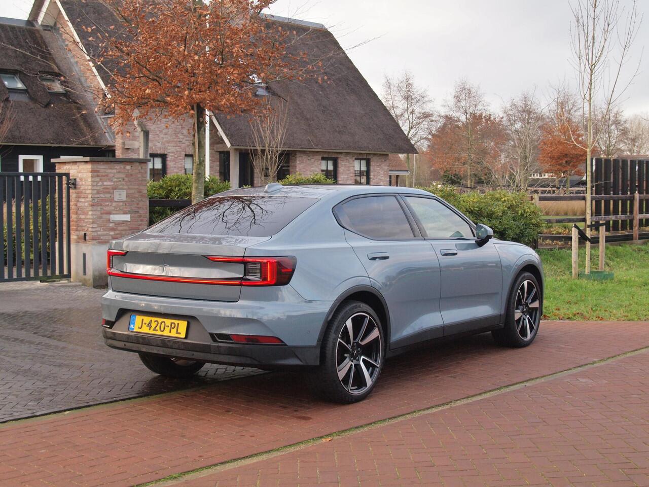 Polestar 2 Long Range Dual Motor Launch Edition 78kWh | SOH 92 % | 408 PK | Panoramadak | Camera | Harman Kardon |