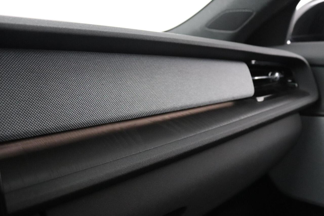 Polestar 2 Long Range Dual Motor Launch Edition 78kWh | 92% SOH | Harman Kardon Audio | Panoramadak | Stuur&Stoel Verwarming |