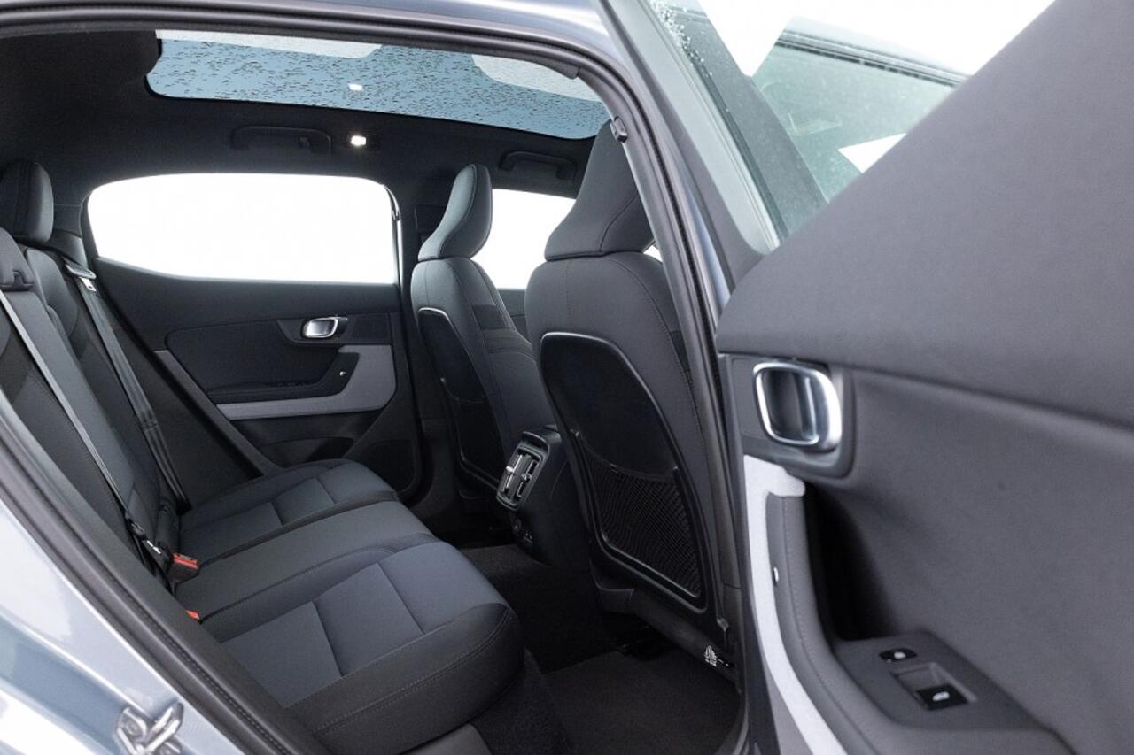 Polestar 2 Long Range Dual Motor Launch Edition 78kWh * SOH 95%* PANORAMADAK