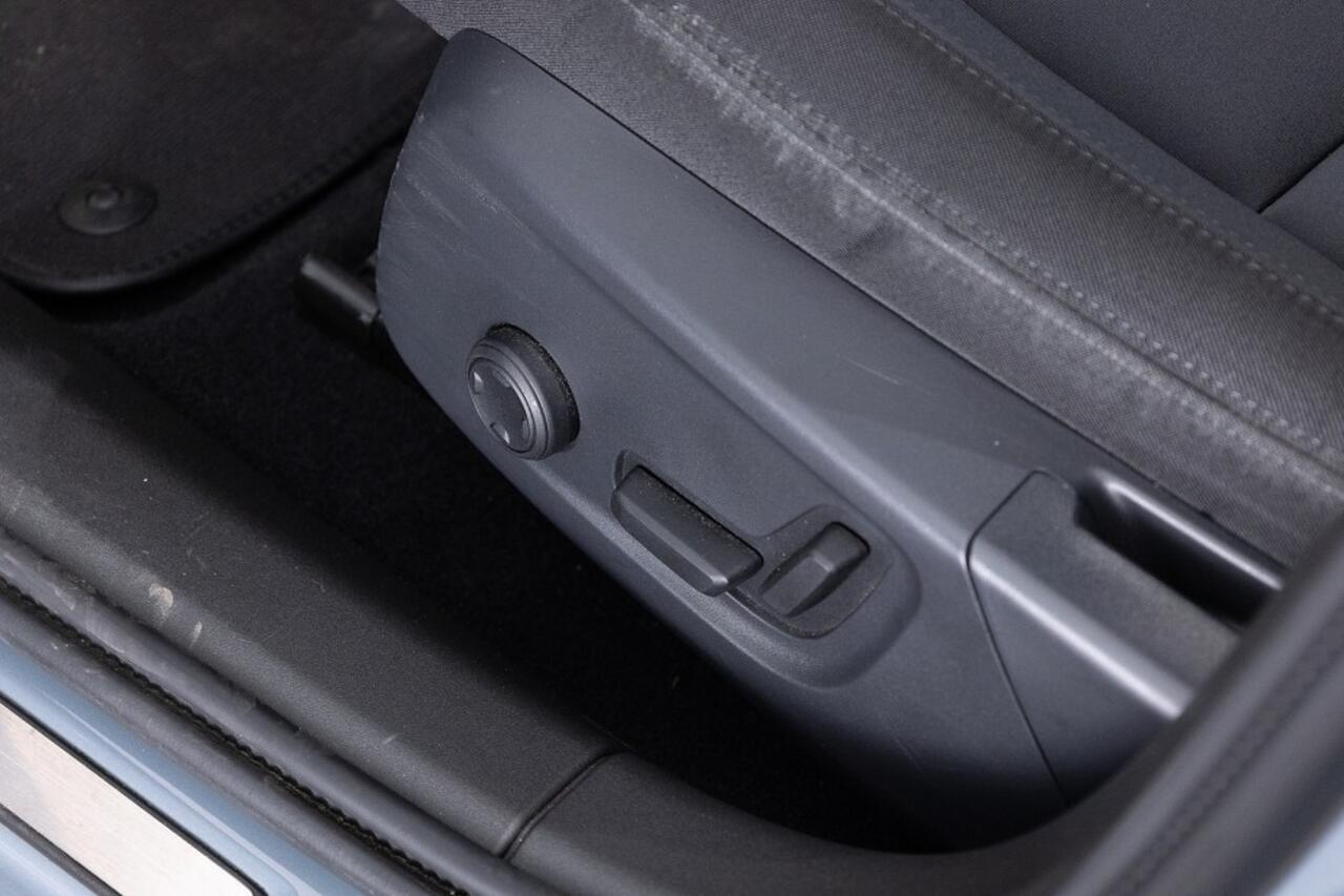 Polestar 2 Long Range Dual Motor Launch Edition 78kWh * SOH 95%* PANORAMADAK