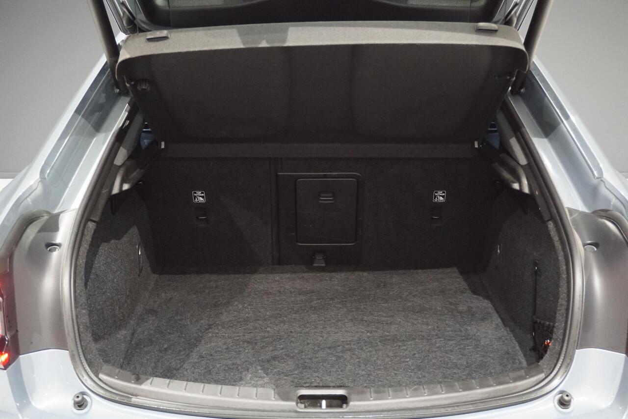 Polestar 2 Long Range Dual Motor Launch Edition 78kWh 408pk Performance + BREMBO BIG BRAKES / 360 CAMERA / PANODAK