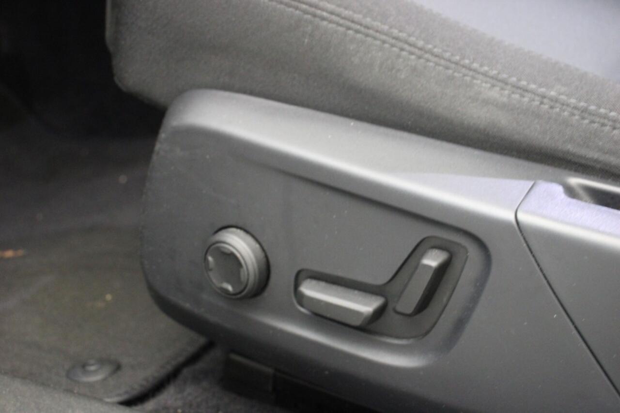 Polestar 2 Long Range Dual Motor Launch Edition 78kWh - Panorama, Carplay, Camera, Memory, SOH 91,91%