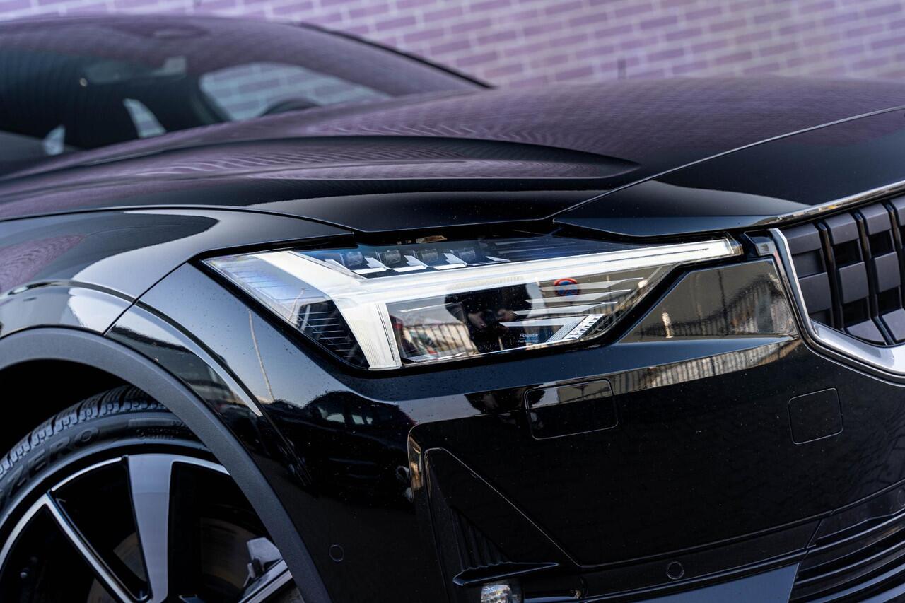 Polestar 2 Long Range Dual Motor Launch Edition 78kWh | Lichtmetalen Velgen 20 inch | Panoramadak | 360 Graden Camera | Parkeersensoren | Navigatie | Keyless Entry | Elektrisch Verstelbare Voorstoelen | Cruise Control Adaptief