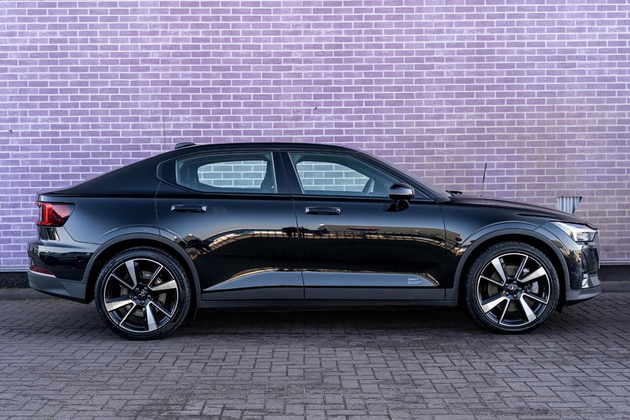 Polestar 2 Long Range Dual Motor Launch Edition 78kWh | Lichtmetalen Velgen 20 inch | Panoramadak | 360 Graden Camera | Parkeersensoren | Navigatie | Keyless Entry | Elektrisch Verstelbare Voorstoelen | Cruise Control Adaptief