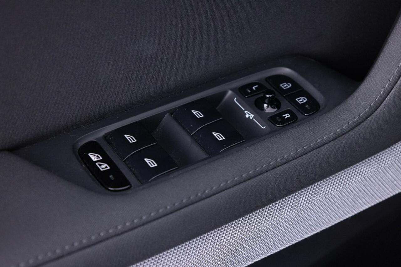 Polestar 2 Standard Range Single Motor 63kWh | SOH 94% | NAVI | ECC | Full LED | VELGEN