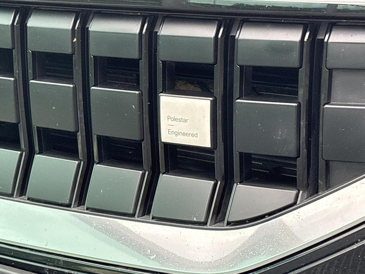 Polestar 2 Long Range Dual Motor 78 kWh Automaat, Polestar Engineered Upgrade, Trekhaak semi elektrisch inklapbaar, Volledig dealer onderhouden, All-season banden