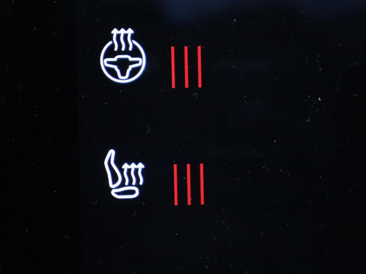 Polestar 2 Long Range Single Motor 78 kWh | Panoramadak | Harman/Kardon Audio | Carplay | Stoelverwarming | Camera | LED koplampen | LMV 19 |