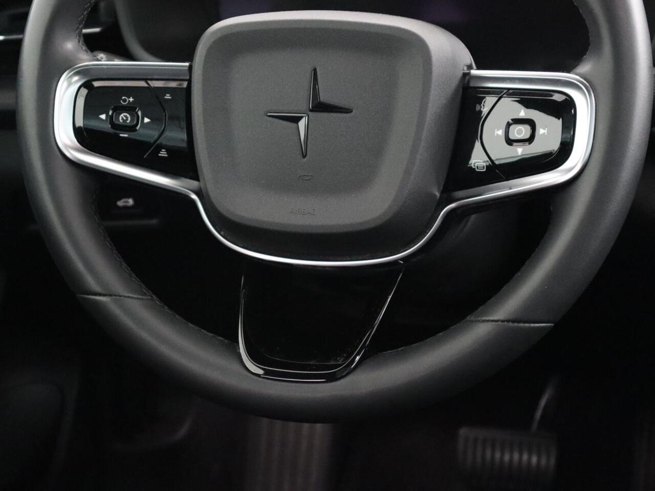 Polestar 2 Long Range Single Motor 78 kWh | Panoramadak | Harman/Kardon Audio | Carplay | Stoelverwarming | Camera | LED koplampen | LMV 19 |