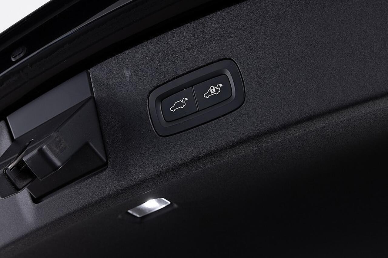 Polestar 2 Standard Range Single Motor 63kWh | SOH 95% | PANORAMA | CLIMATE | Carplay