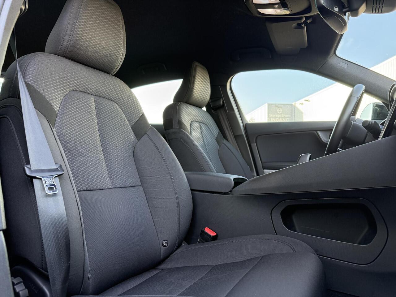 Polestar 2 Long Range Dual Motor AWD | Panorama | 360 Camera | Harman Kardon |