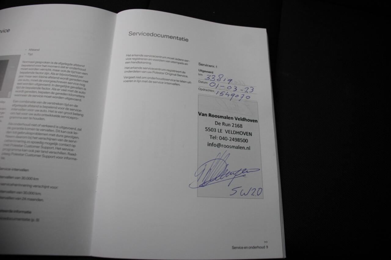 Polestar 2 Standard Range Single Motor 63kWh - Carplay, Camera, Navi, Stoel/Stuur verwarming