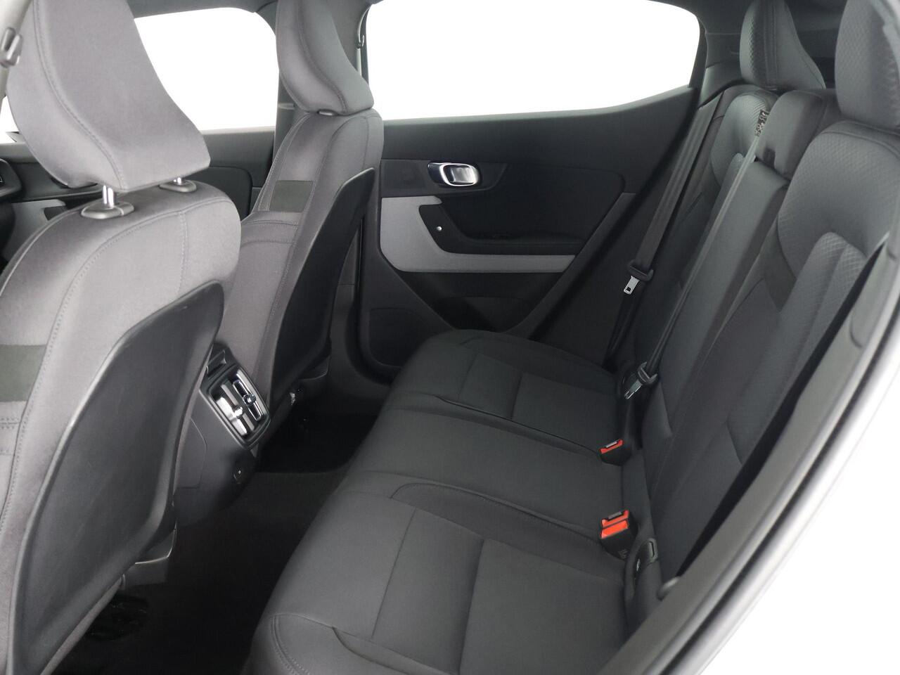 Polestar 2 LONG RANGE ACCU 90%! WLTP BEREIK 511 KM GARANTIE-2032* NAVI.APPLE/ANDROID.CAMERA.BIJNA 2022.