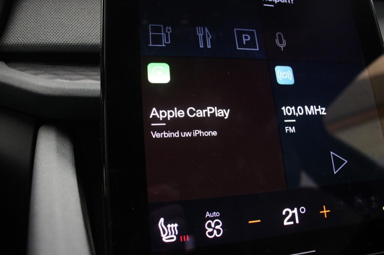 Polestar 2 Standard Range Single Motor 63kWh - Carplay, Camera, Navi, Stoelverw. Memory