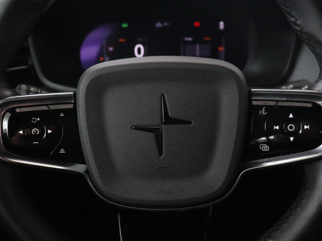 Polestar 2 Standard Range Single Motor 63kWh | 360 Camera | Stoelverwarming | Adaptive cruise | Carplay | Park Assist | 19'' | Keyless | Full LED | Digital Cockpit | DAB