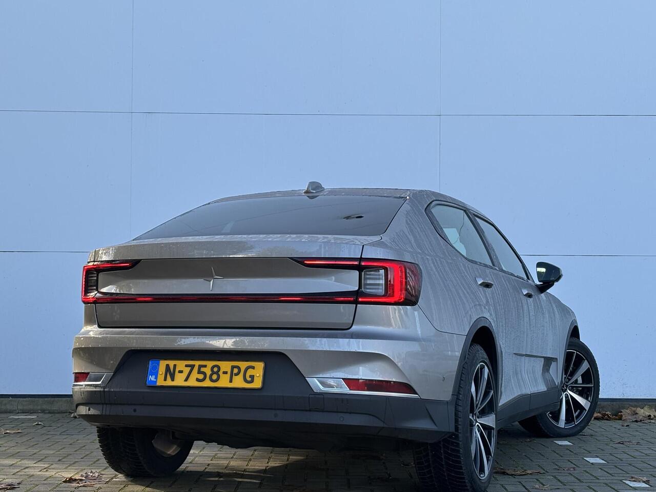 Polestar 2 Standard Range Single Motor 63kWh | 95% SOH | Panoramadak | Harman Kardon | Lederen bekleding |