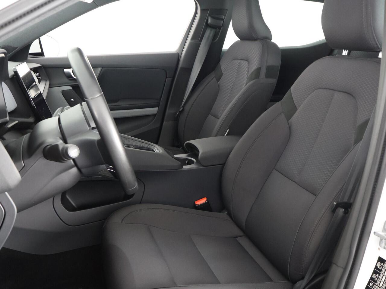 Polestar 2 LONG RANGE ACCU 90%! GARANTIE TOT 2032* RANGE 559 WLTP NAVI.APPLE/ANDROID.CAMERA.BIJNA 2022.