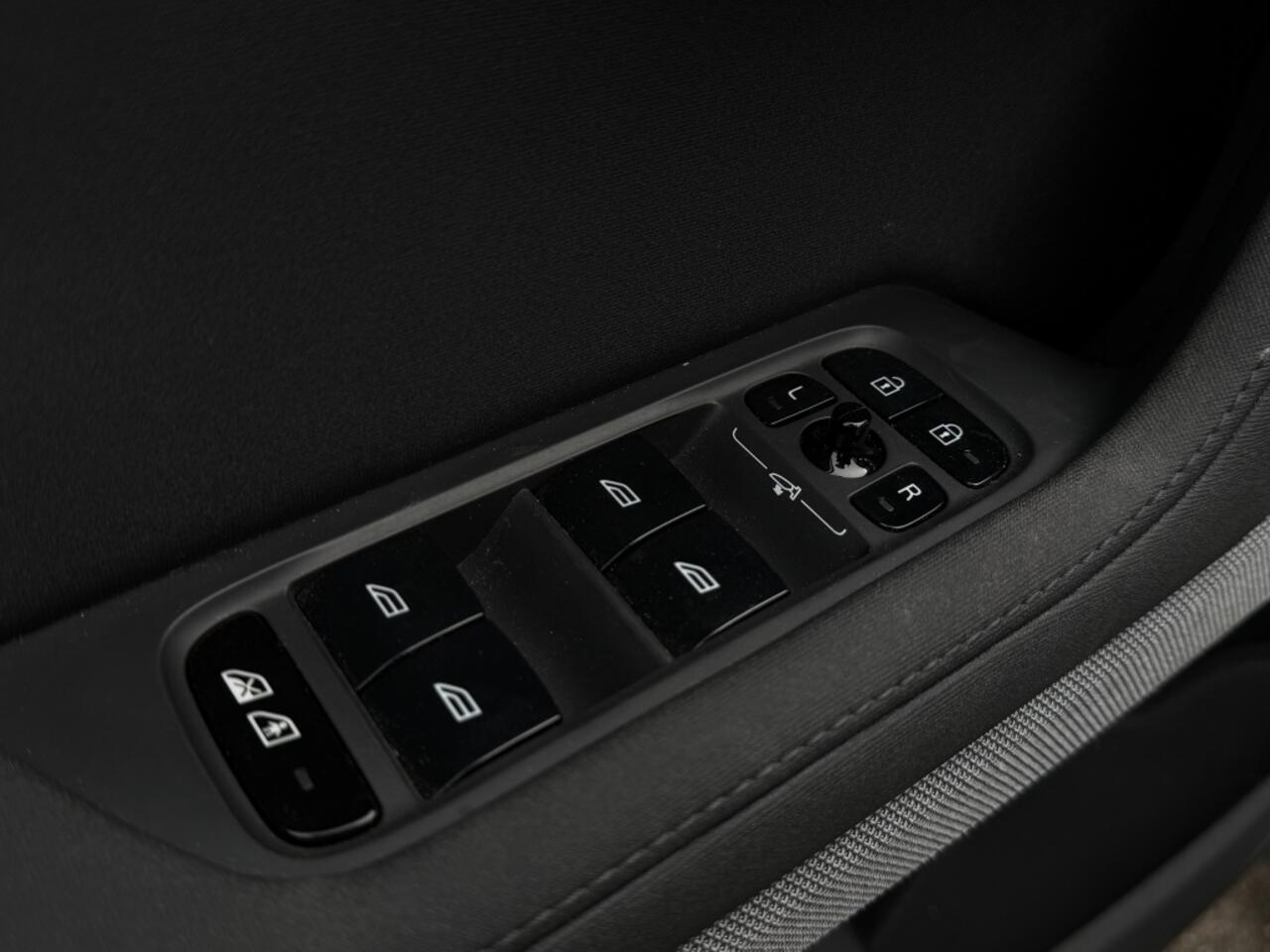 Polestar 2 Standard Range Single Motor 63 kWh | Plus & Pilot Pack
