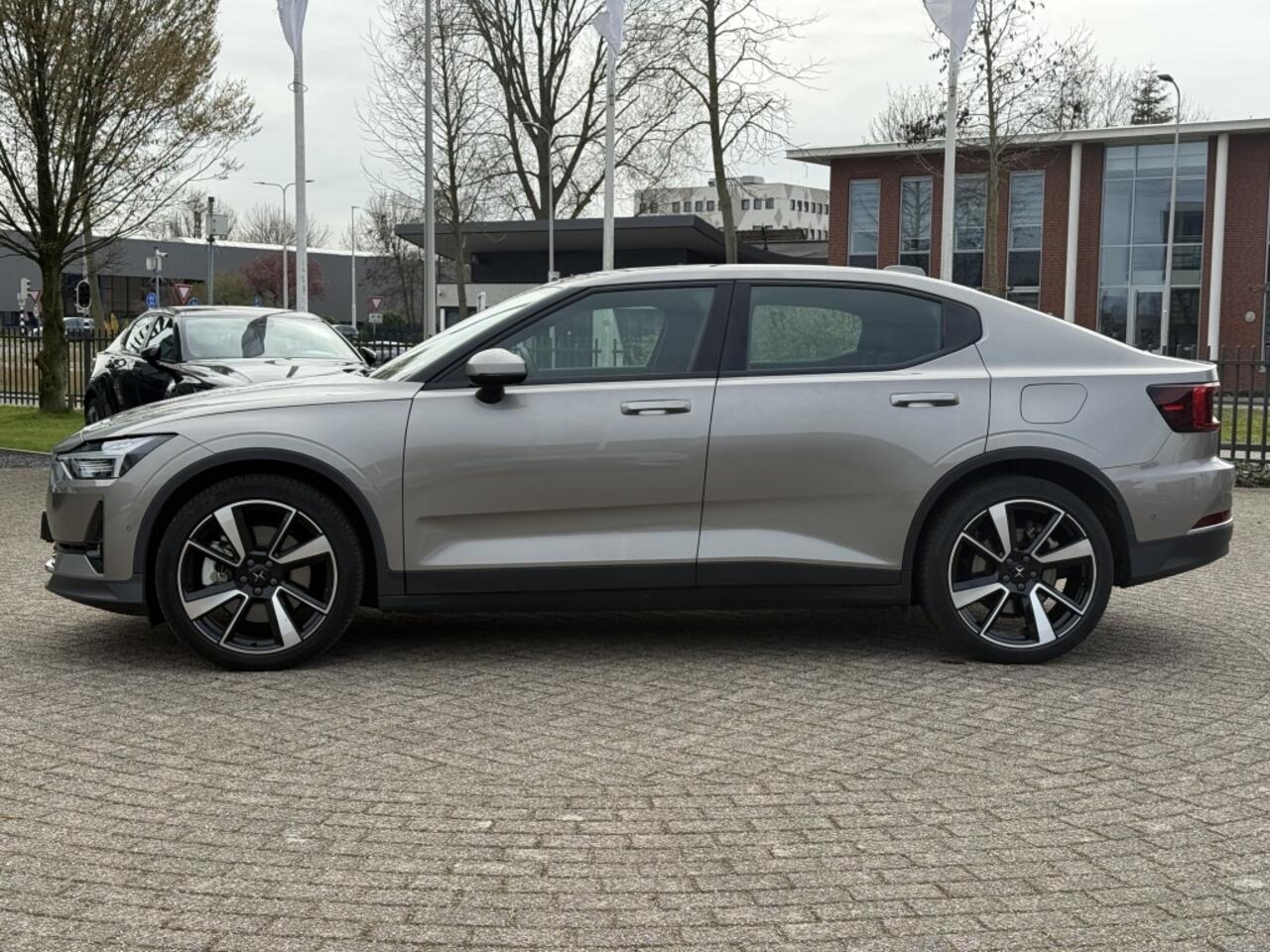 Polestar 2 Standard Range Single Motor 63 kWh | Plus & Pilot Pack