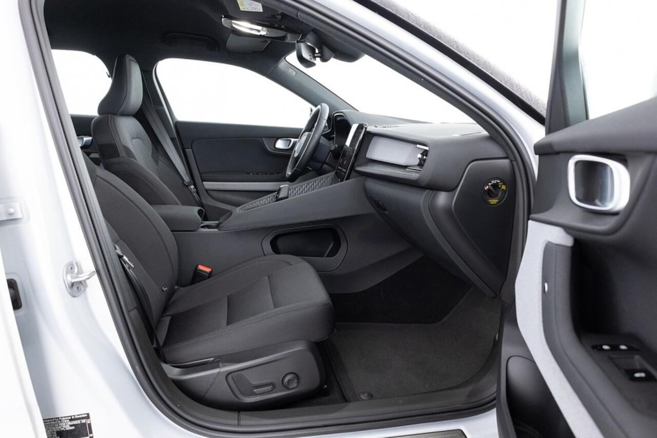 Polestar 2 Standard Range Single Motor 69kWh | Full LED | NAVI | ECC | Stoelverwarming