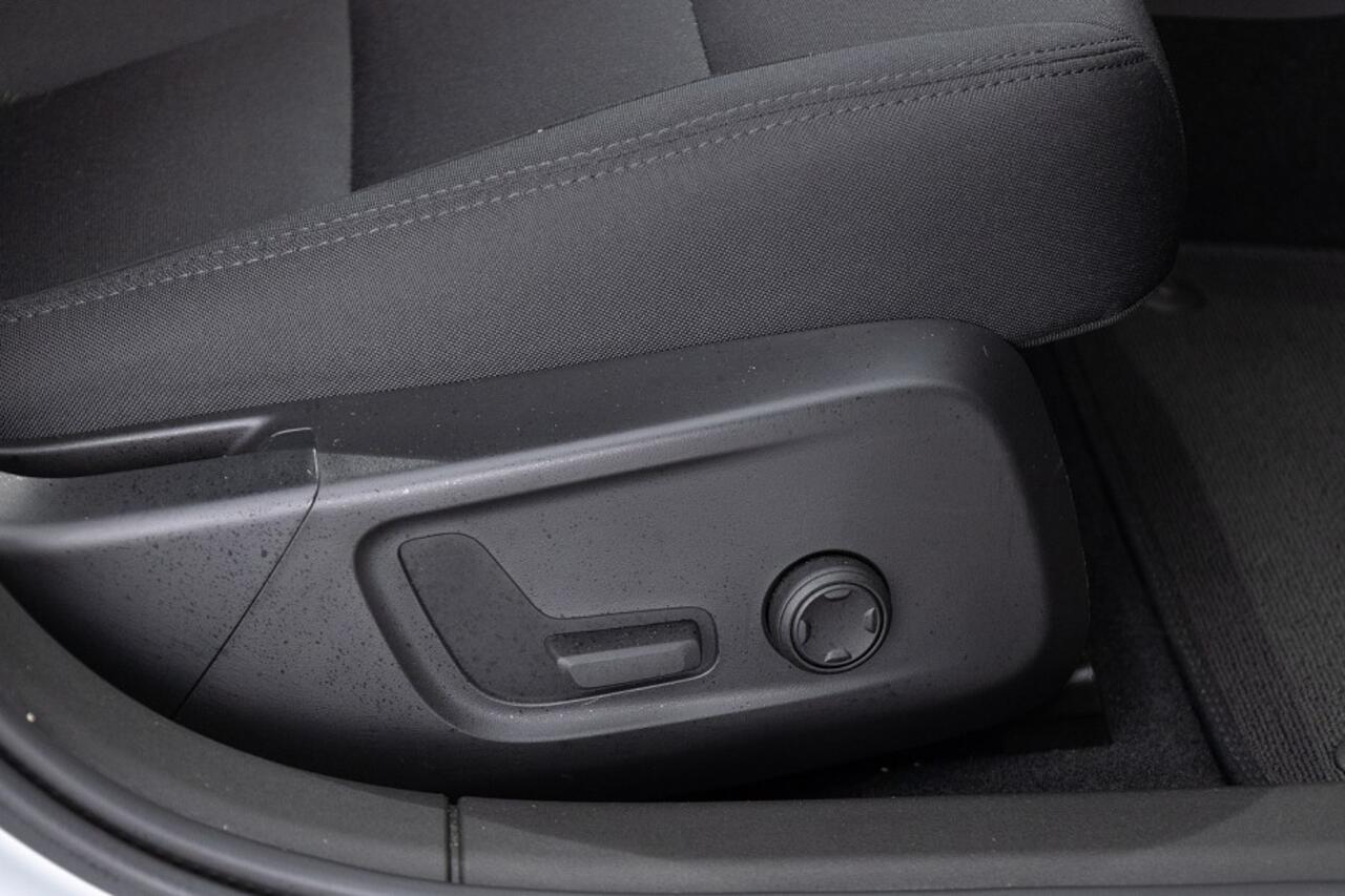 Polestar 2 Standard Range Single Motor 69kWh | Full LED | NAVI | ECC | Stoelverwarming