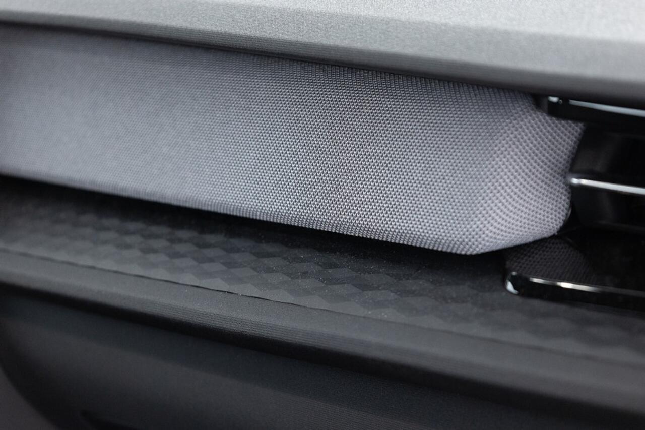 Polestar 2 Standard Range Single Motor 69kWh | Full LED | NAVI | ECC | Stoelverwarming