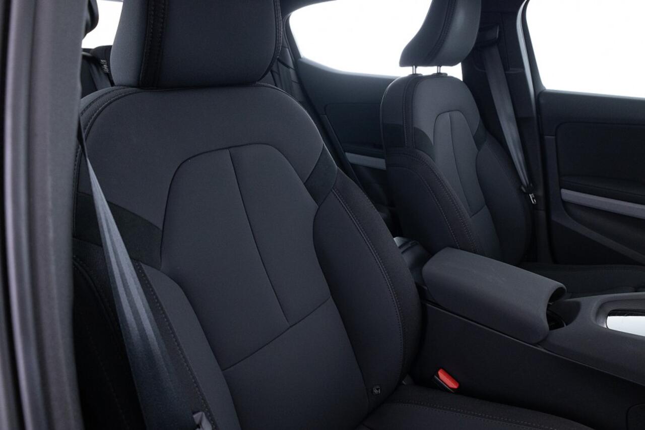 Polestar 2 Long Range Single Motor 78kWh Plus Pack | SOH 96% | PANORAMA | trekhaak |