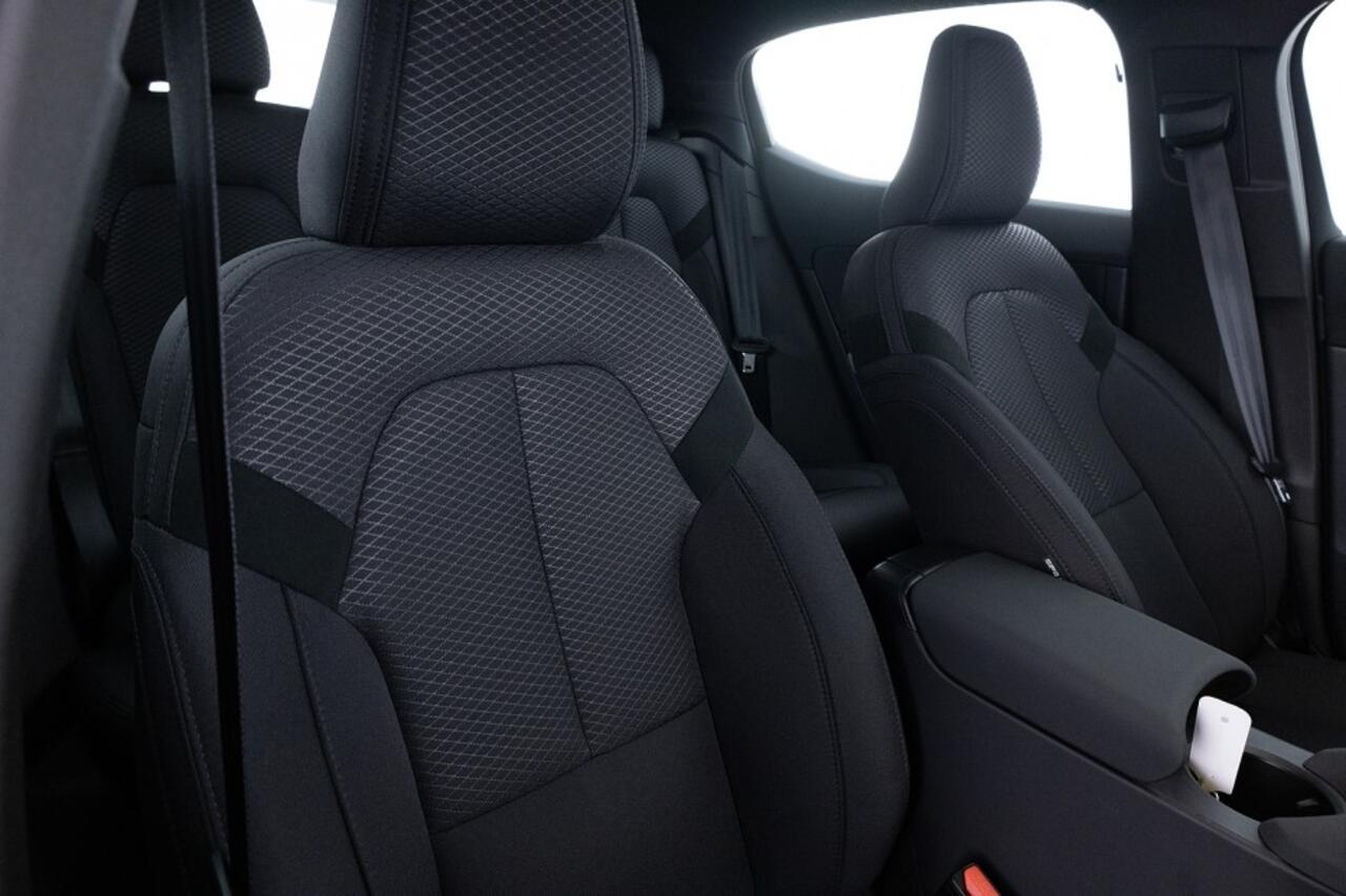 Polestar 2 Long Range Single Motor 78 kWh | KEYLESS | CARPLAY | 360 Camera | SOH 96,7%