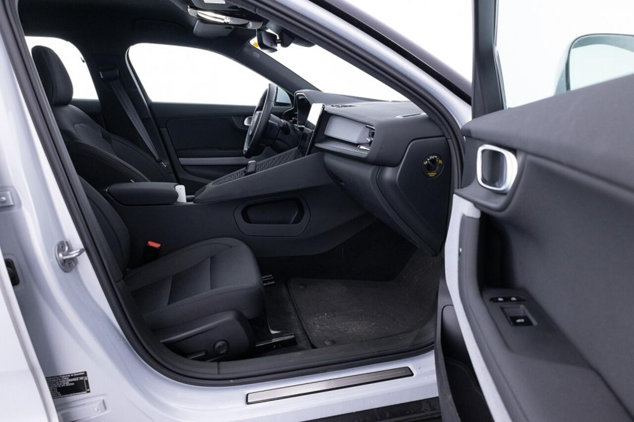 Polestar 2 Long Range Single Motor 78 kWh | KEYLESS | CARPLAY | 360 Camera | SOH 96,7%