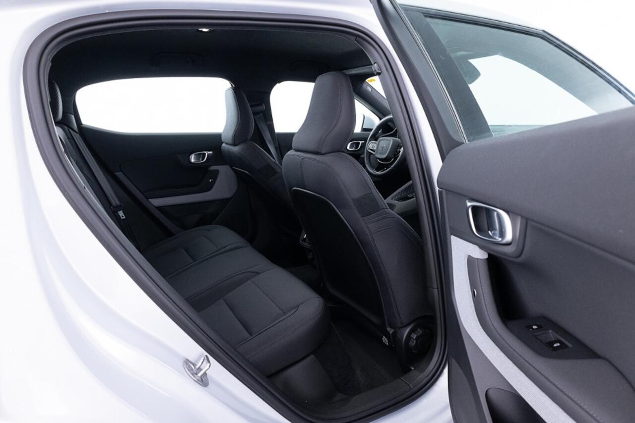 Polestar 2 Long Range Single Motor 78 kWh | KEYLESS | CARPLAY | 360 Camera | SOH 96,7%